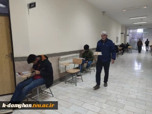 جشن ولادت مولای متقیان حضرت علی (ع) همراه با اقامه نماز ظهر و عصر در نمازخانه آموزشکده کشاورزی امیرآباد دامغان با حضور جمعی از کارمندان این مجموعه دانشگاهی  2