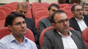 مدیر‌کل حوزه ریاست، روابط‌عمومی و هماهنگی امور استان‌ها:
بهره‌مندی از ابزار هوشمند در حیطه فعالیت‌های روابط عمومی امری اجتناب‌ناپذیر است 16